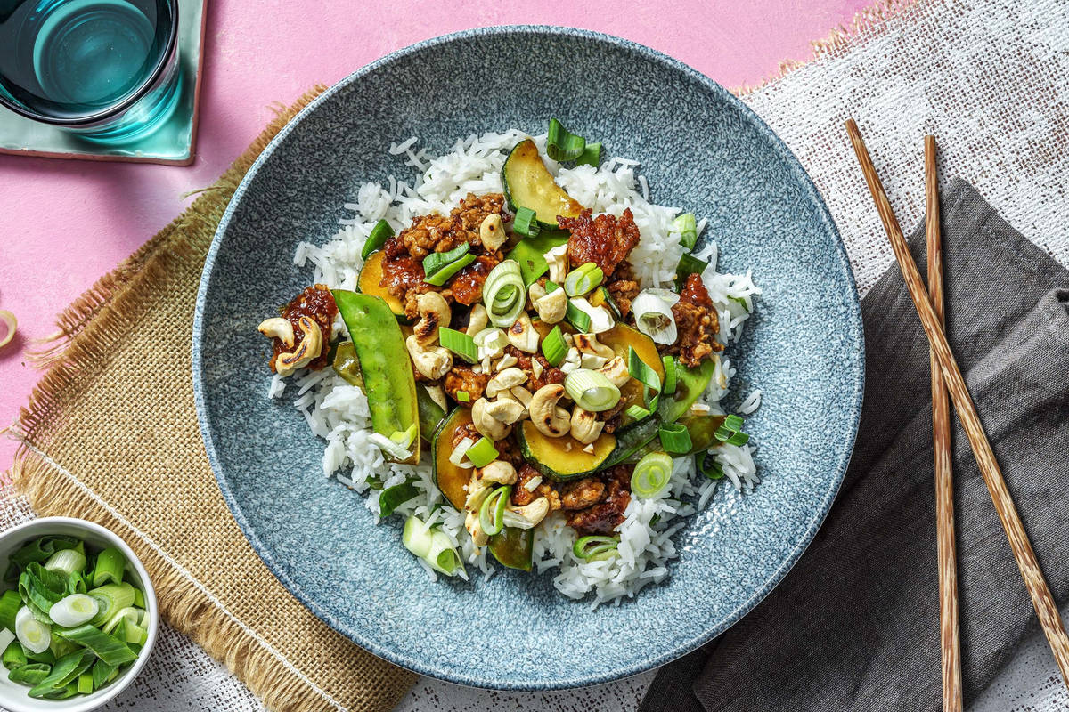 Chinese Cashew Pork Stir-fry