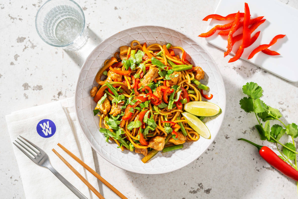 Chinese Style Chicken Noodles