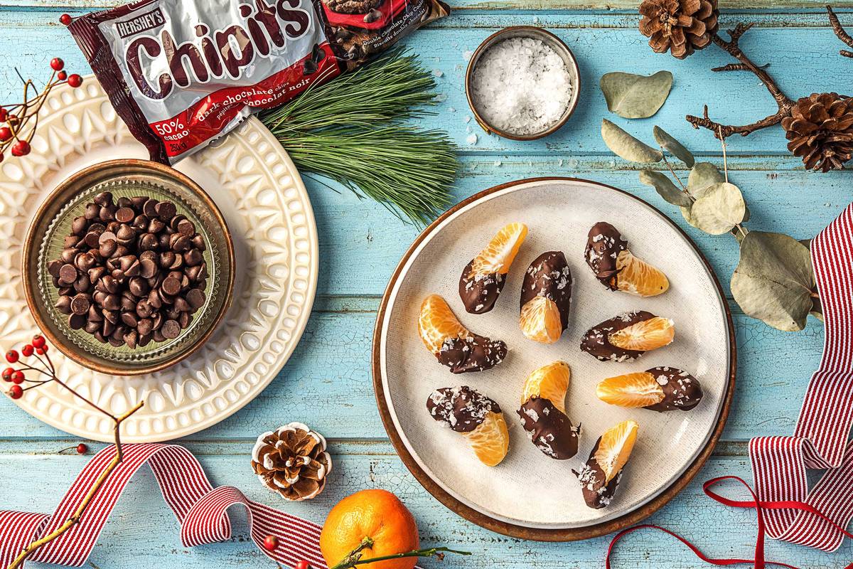 Chocolate-Dipped Clementines