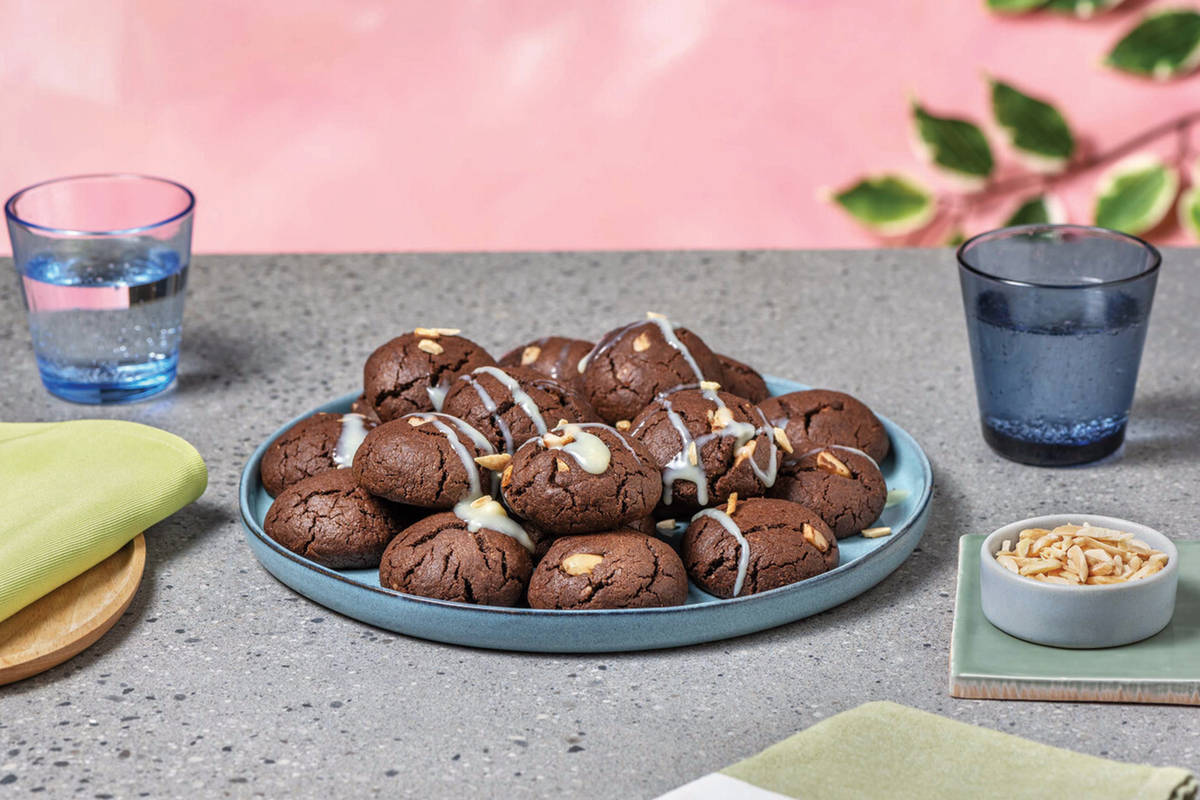 Chocolate Macadamia Cookies