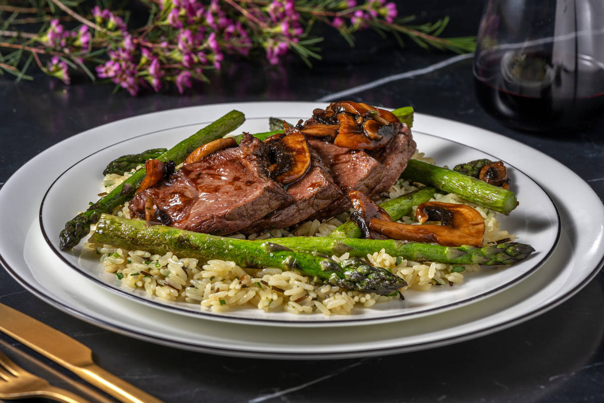 Pan-Seared Striploin and Savoury Mushroom  Gravy