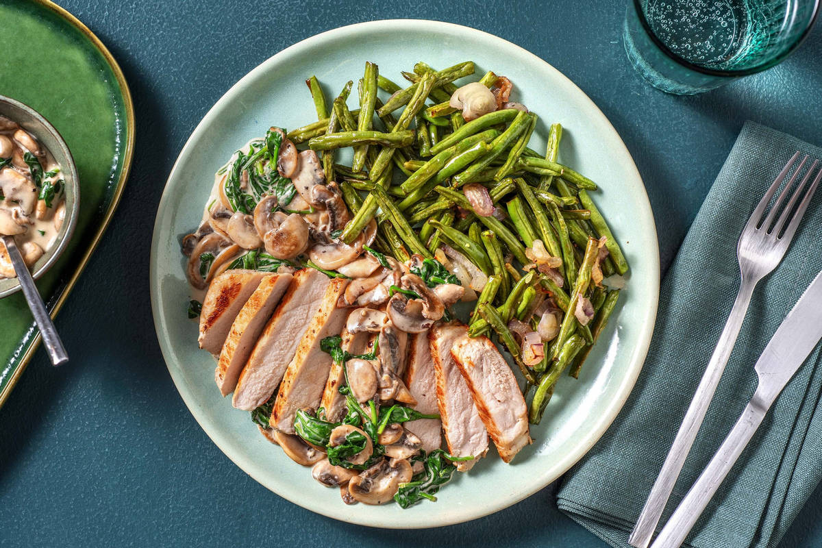 Côtelettes de porc aux champignons crémeux