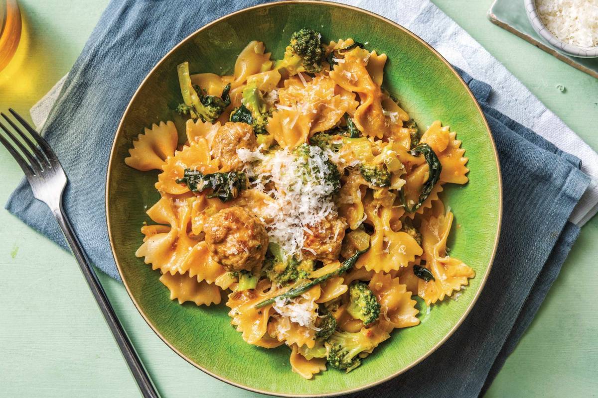 Creamy Italian Pork Sausage, Broccoli & Fennel Farfalle