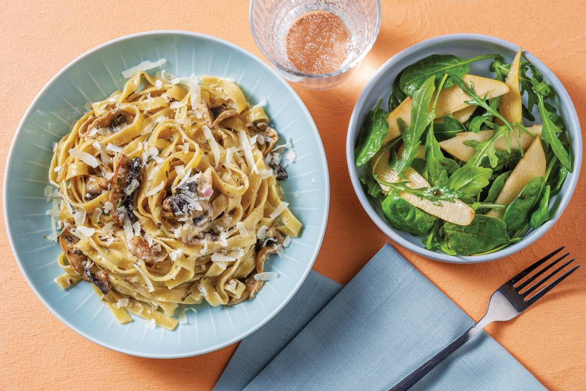Creamy Chicken, Mushroom & Rosemary Fettuccine