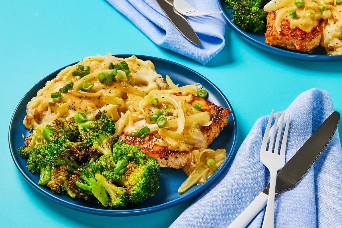 Creamy Smothered Chicken Breasts