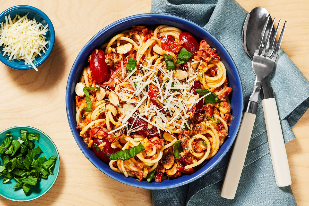 Sundried Tomato & Basil Spaghetti