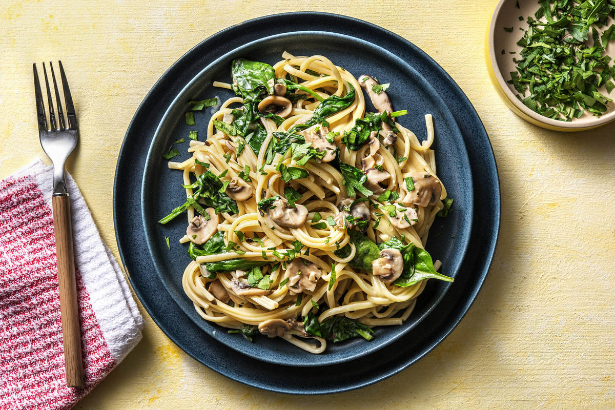 Creamy Umami Mushroom Linguine
