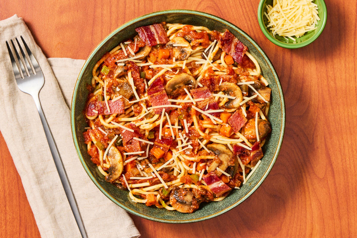 Easy Spaghetti and Bacon Ragout