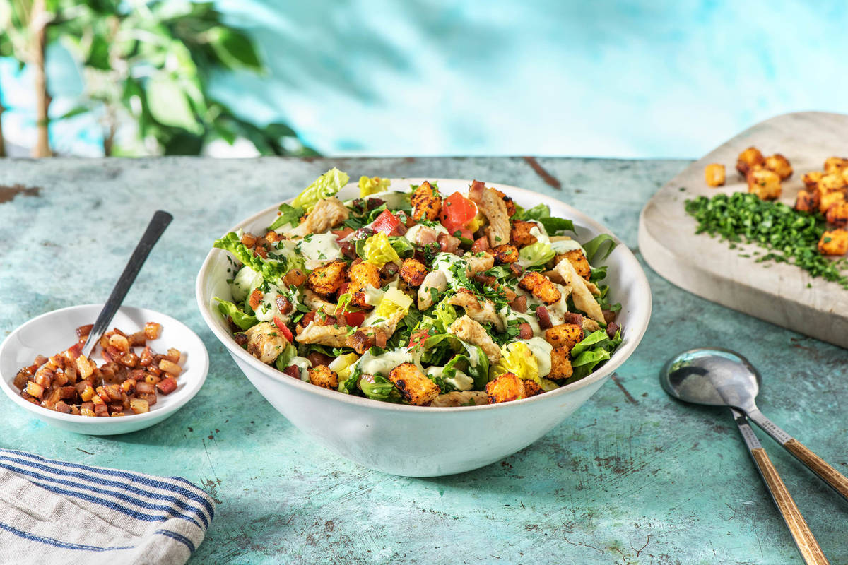 Caesar Salad mit Hähnchen und Bacon