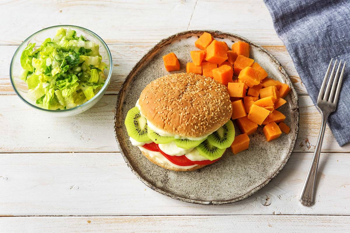 Exotischer Kiwi-Halloumi-Burger