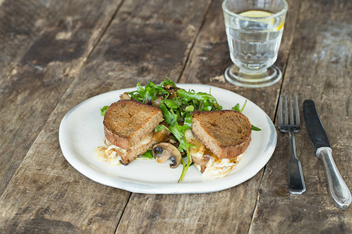 Fig and Brie Grilled Cheese