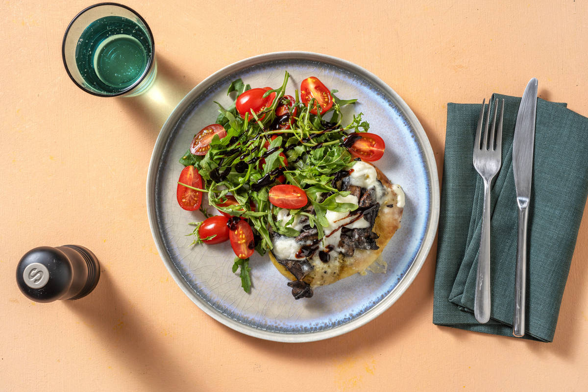 Garlic Portobello Mushroom Naanizza