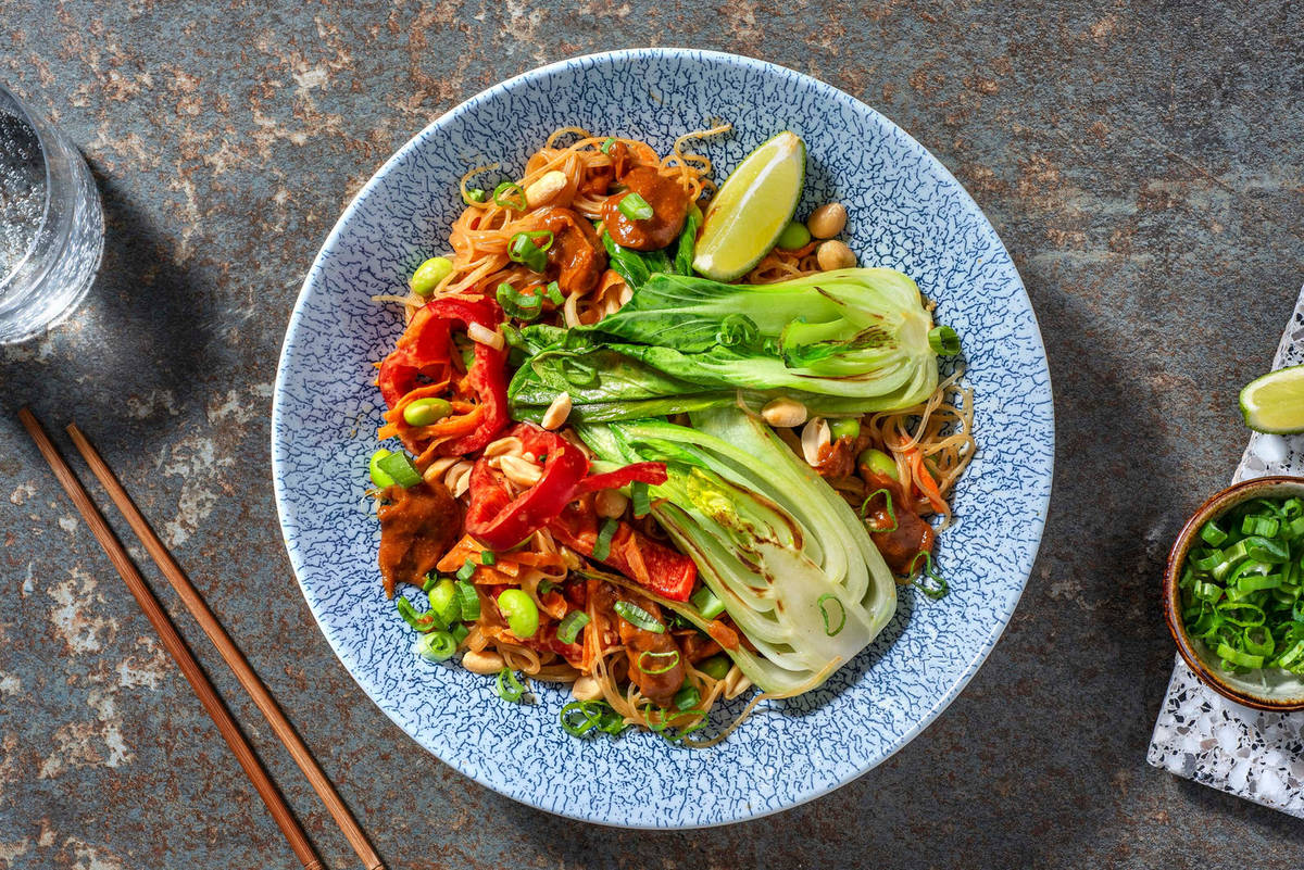 Glasnudelsalat mit Buschbohnen und Erdnussdressing