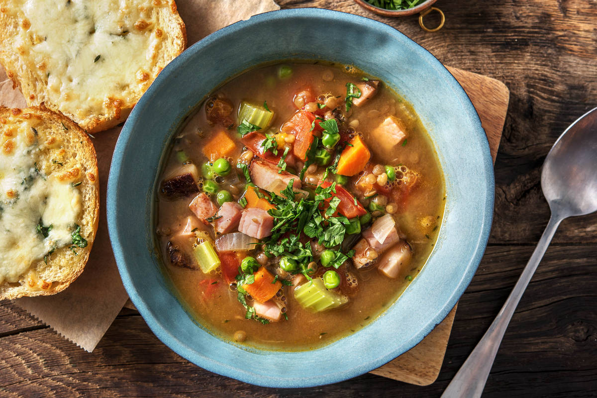 Soupe aux pois et au jambon