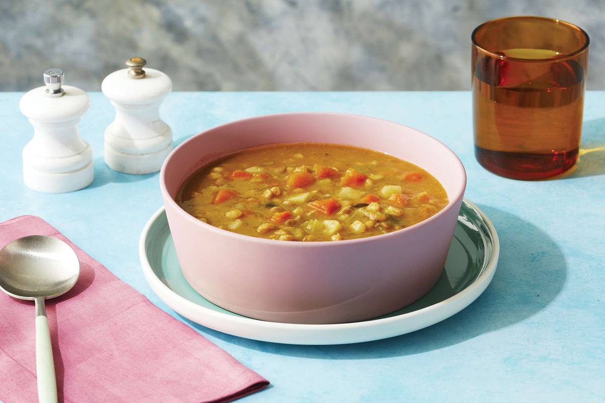 8 Vegetable Minestrone Soup