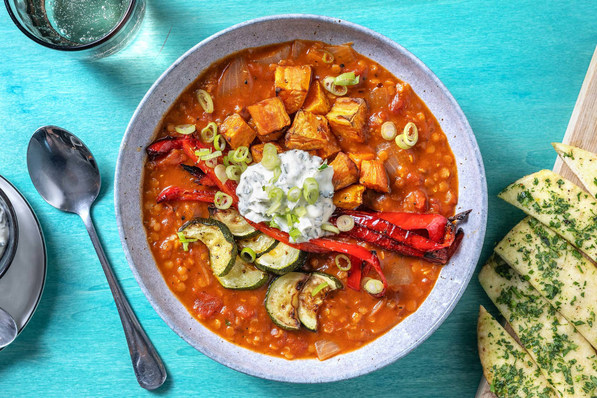 Indisches Dal mit Butter-Chapati Brot