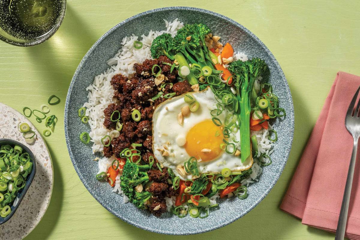 Indonesian-Style Beef Strips Stir-Fry Veggies