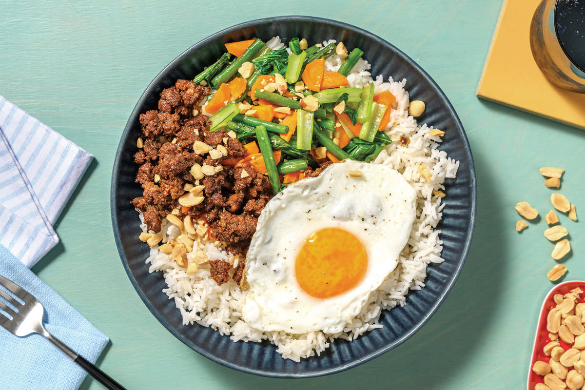 Indonesian-Style Beef & Stir-Fry Veggies