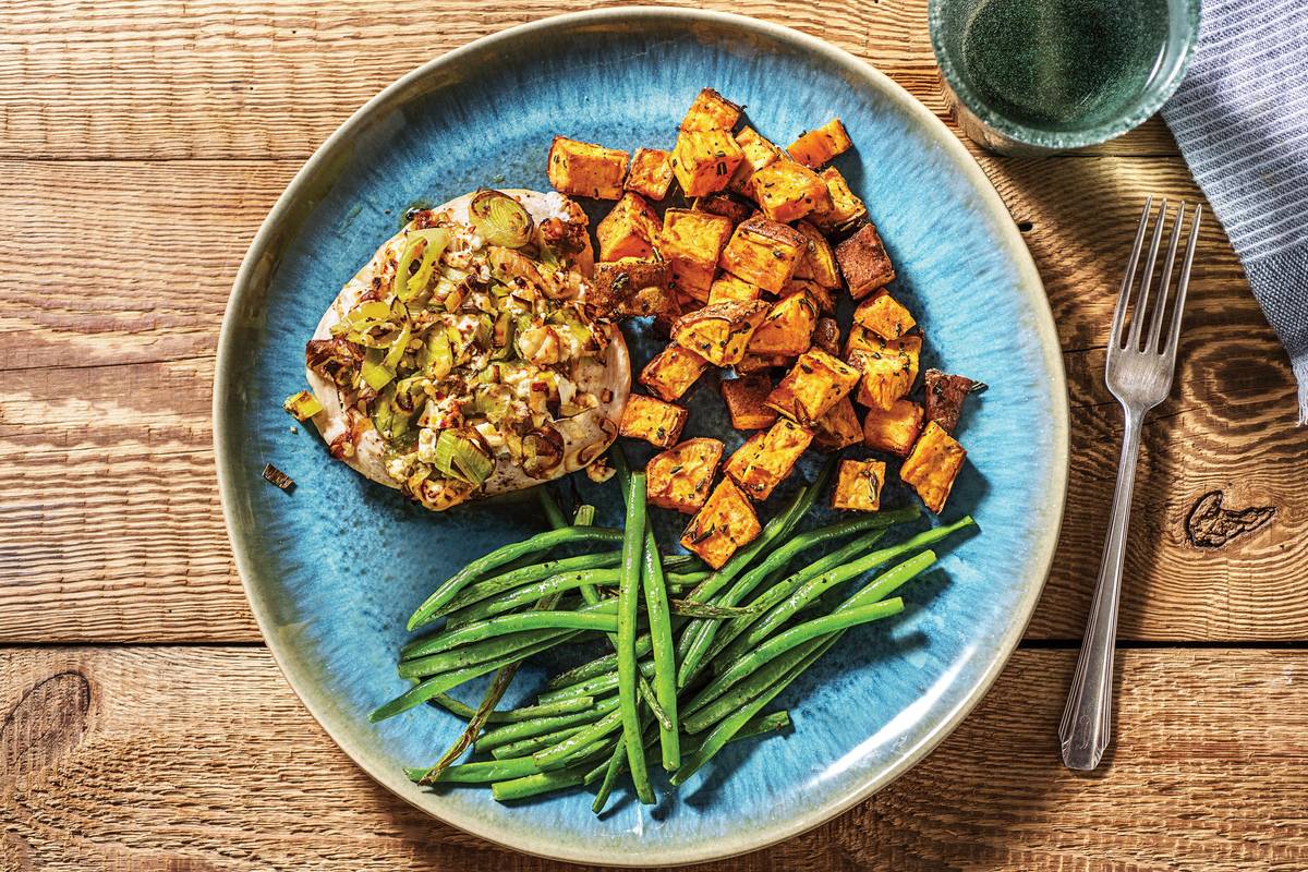 Leek & Crumbly Cheese Chicken Breast