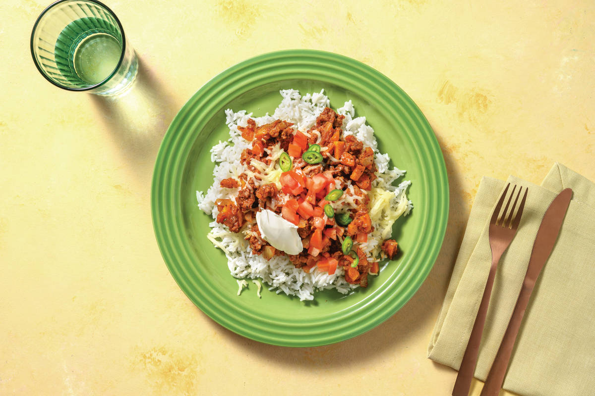 Mexican Beef Chilli & Rice with Cheddar & Sour Cream