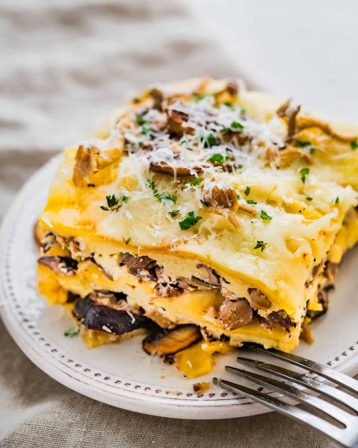 Creamy Mushroom and Bacon Lasagna
