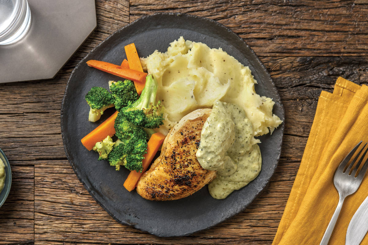 Nan's Chicken & Creamy Pesto Sauce