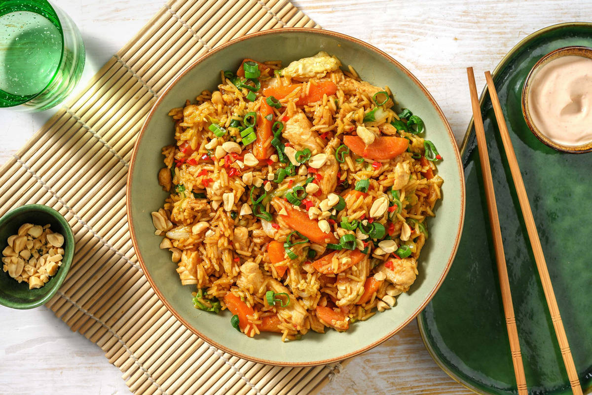Nasi Goreng! Indonesischer Poulet-Reis