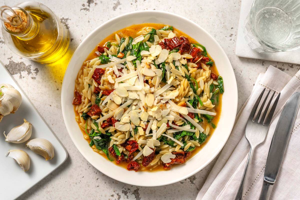 Orzo met spinazie en cherrytomaten
