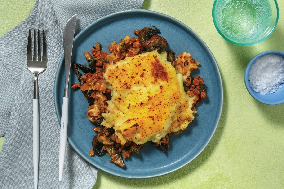 Hearty Lamb Mince & Mushroom Pie