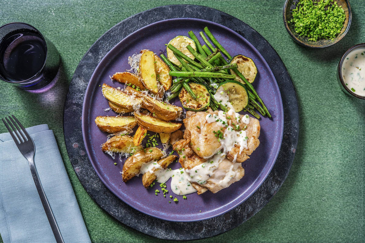 Poulet dans une sauce crémeuse à la ciboulette
