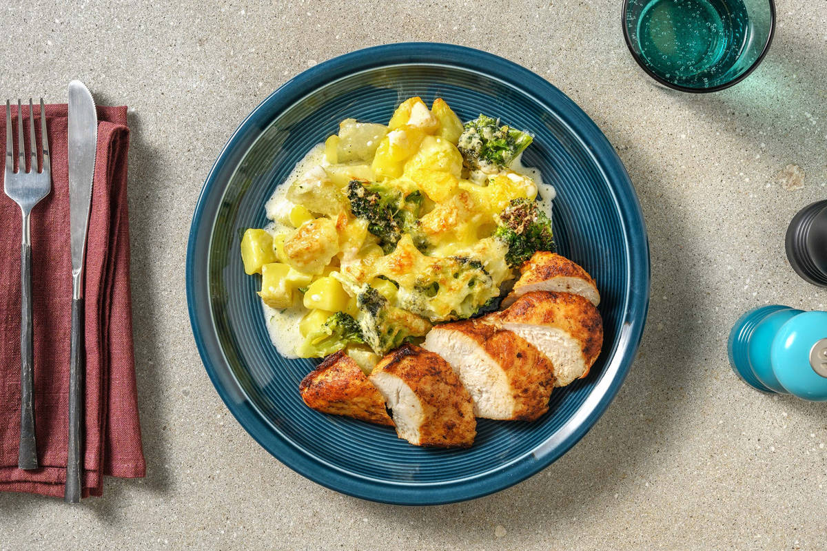 Gebratene Hähnchenbrust mit Kohlrabi-Brokkoli-Auflauf