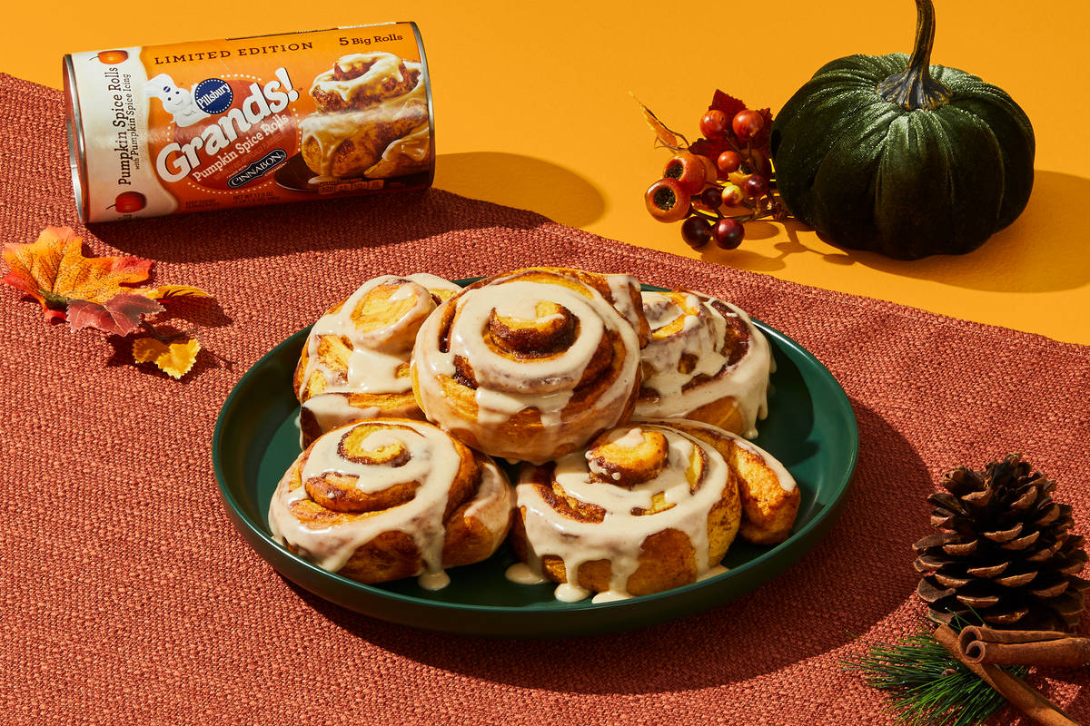 Pumpkin Spice Cinnamon Rolls