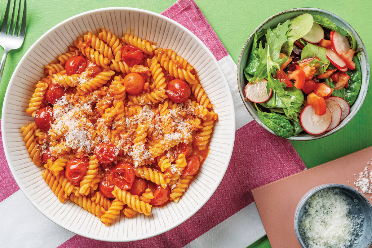 Quick Bacon, Tomato & Pesto Trottole