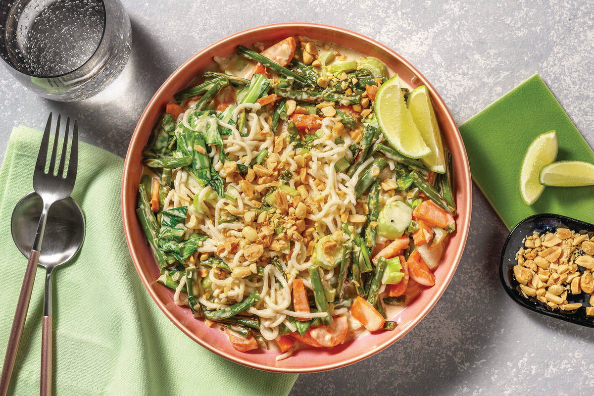 Veggie Laksa & Crushed Peanuts