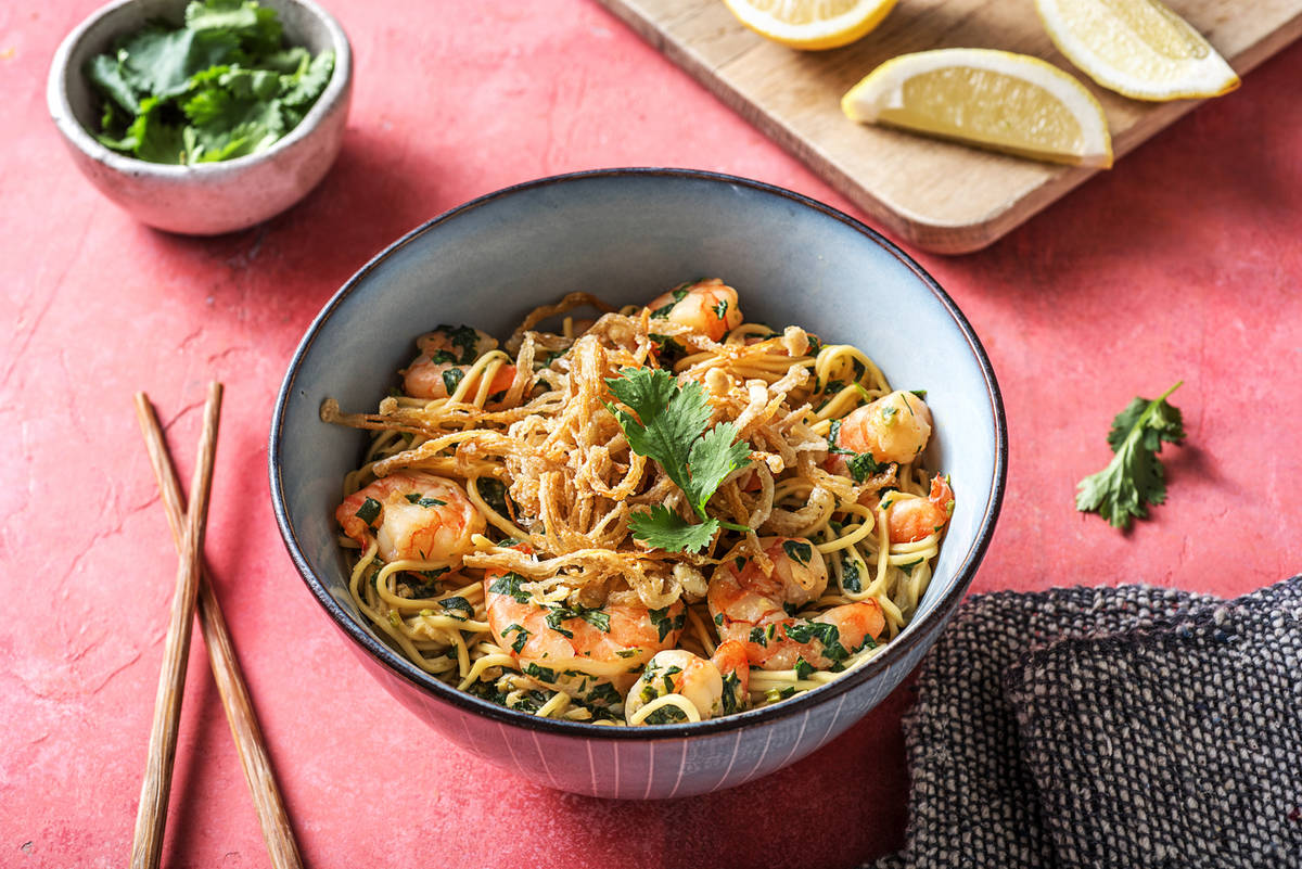 Ramen au miso, au pesto et aux crevettes