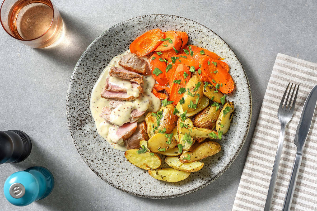 Saftiges Schweinsfilet mit Senfrahm