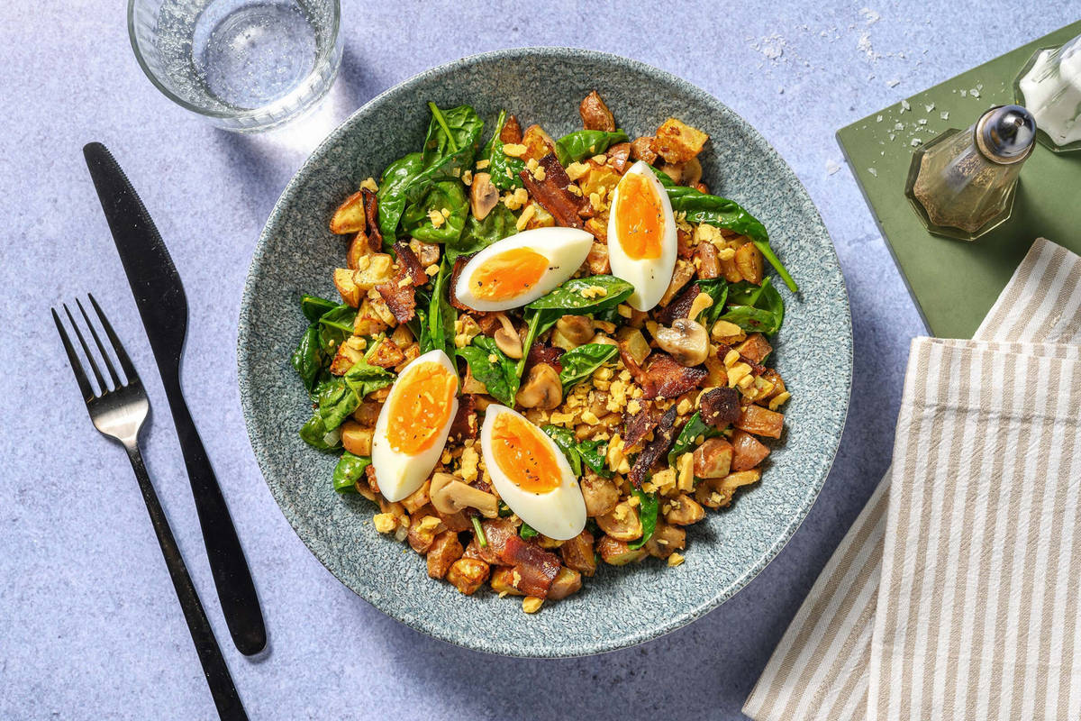 Smart Bacon and Egg Spinach Salad