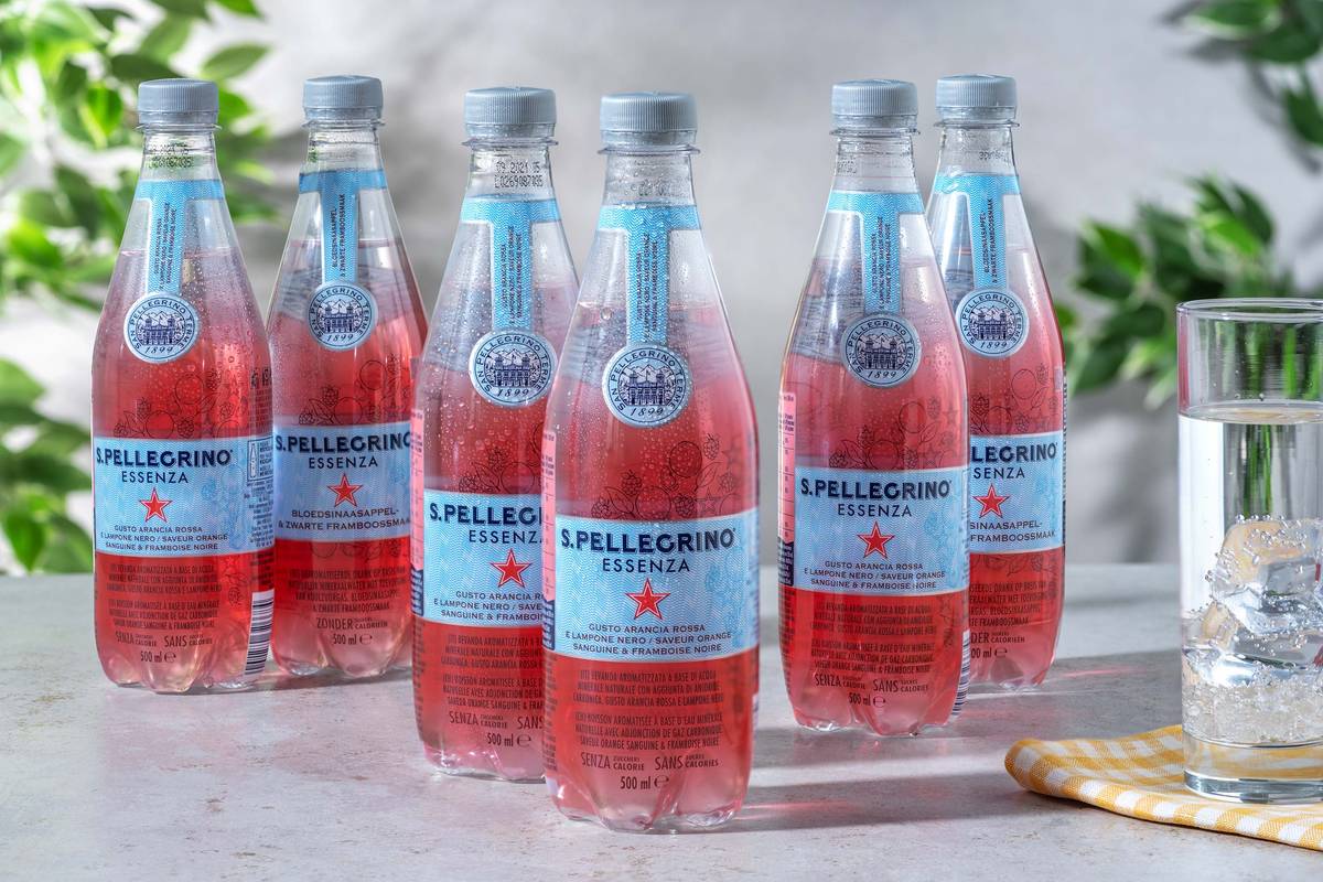 San Pellegrino - Eau pétillante goût orange sanguine-framboise noire
