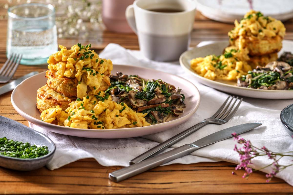 Scrambled Eggs and Cheesy Crumpets