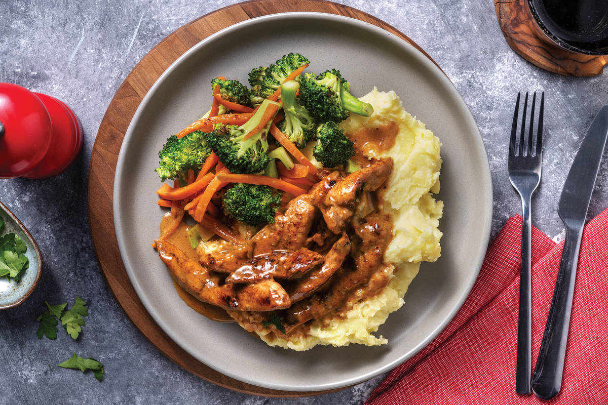 Homestyle Chicken & Creamy Sauce