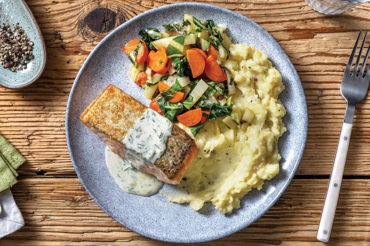 Seared Salmon & Creamy Parsley Sauce