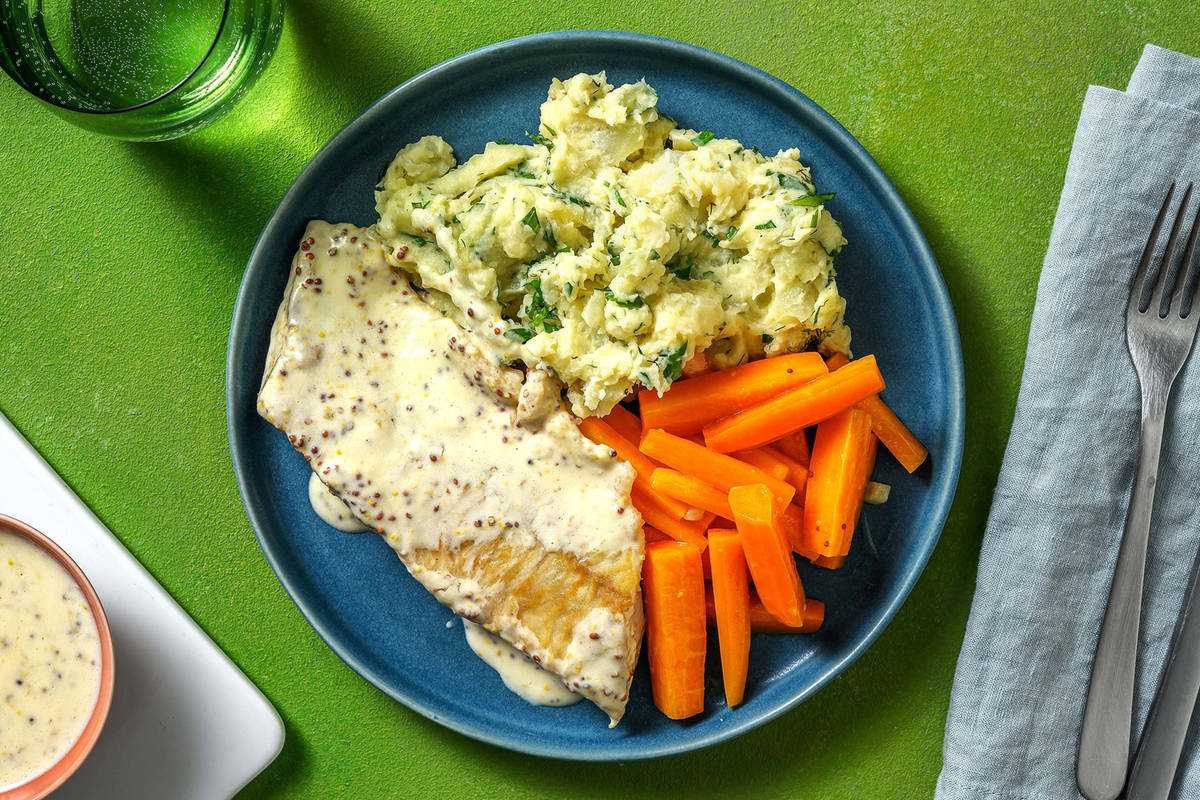 Seehecht mit Kohlrabi-Kräuter-Püree
