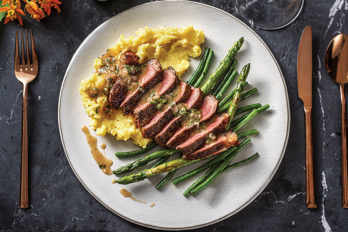 Premium Fillet Steak & Tarragon Sauce
