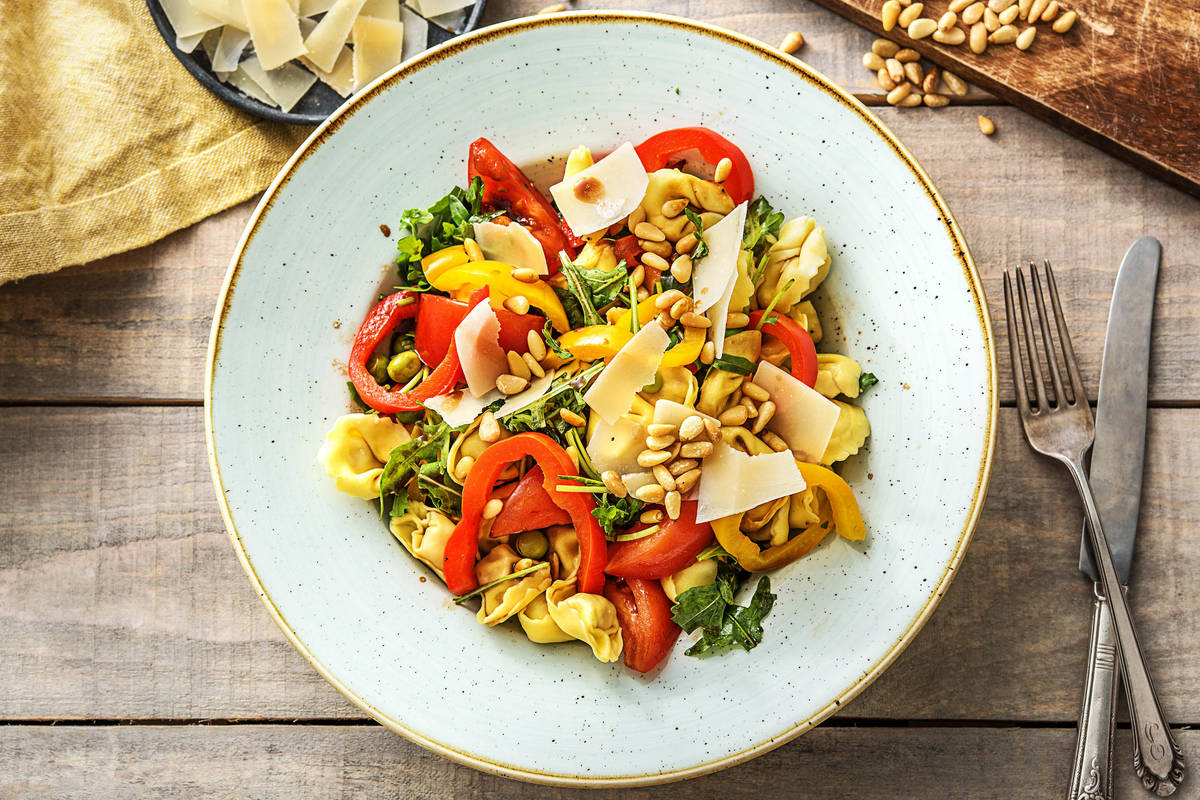 Sommerlicher Tortellini-Salat