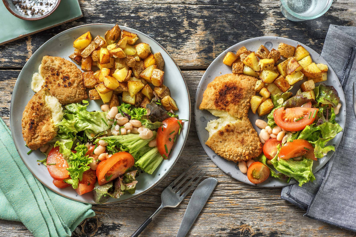 Groente-kaassoufflé met gebakken aardappeltjes