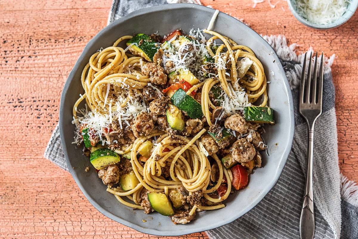 Spaghetti integrale met varkenssaucijs
