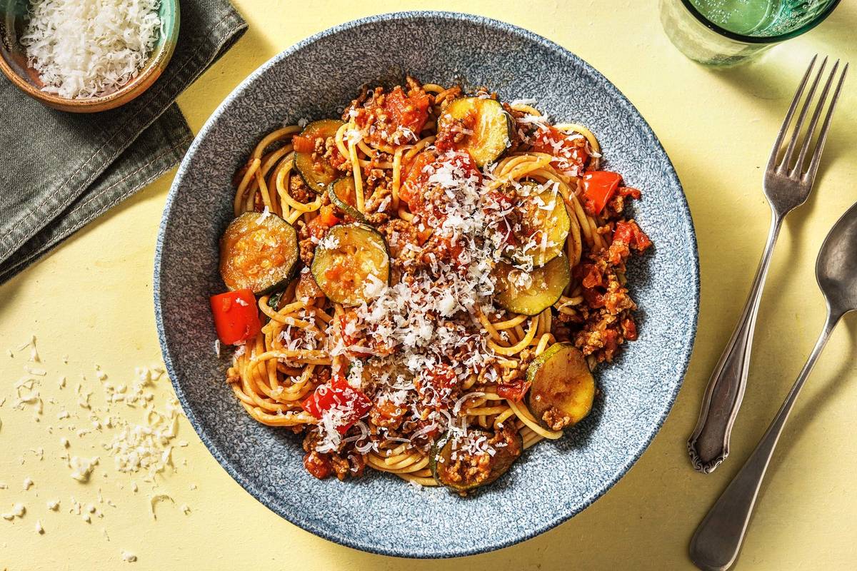 Spaghettis à la sauce tomate au bœuf et à l’ail