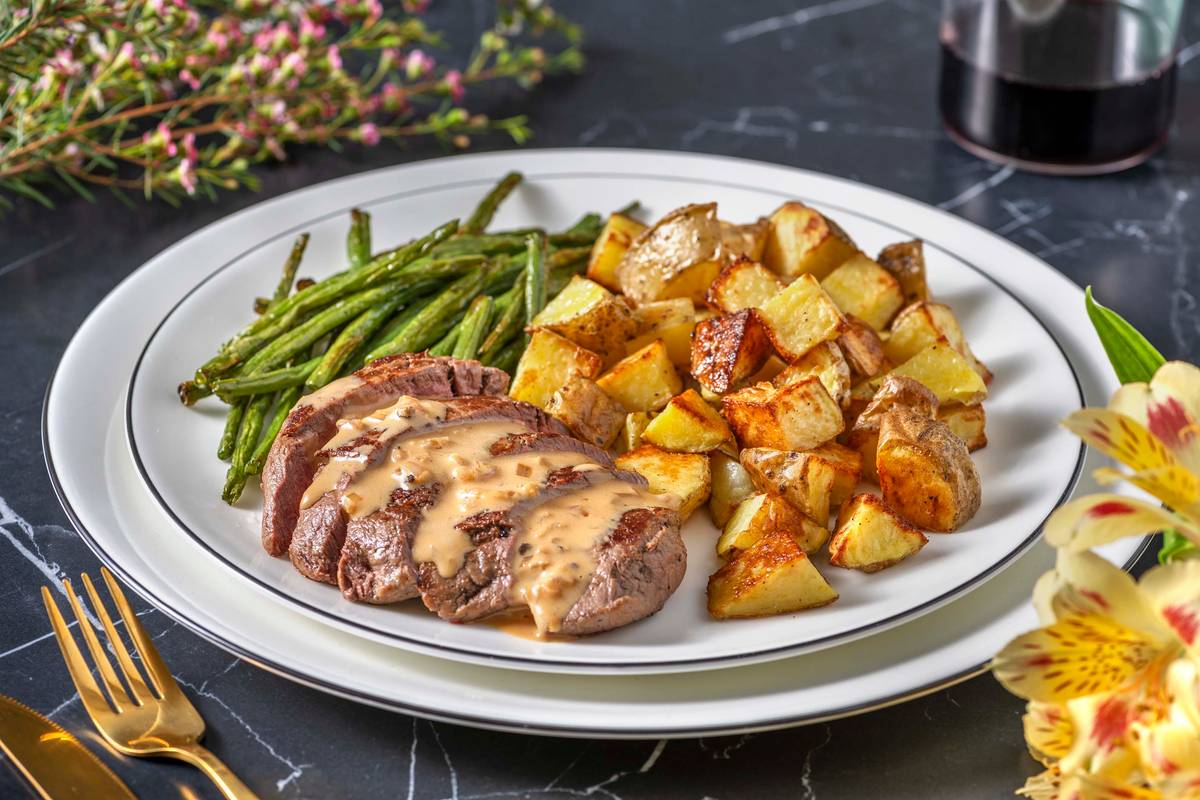 Steak and Peppercorn Sauce