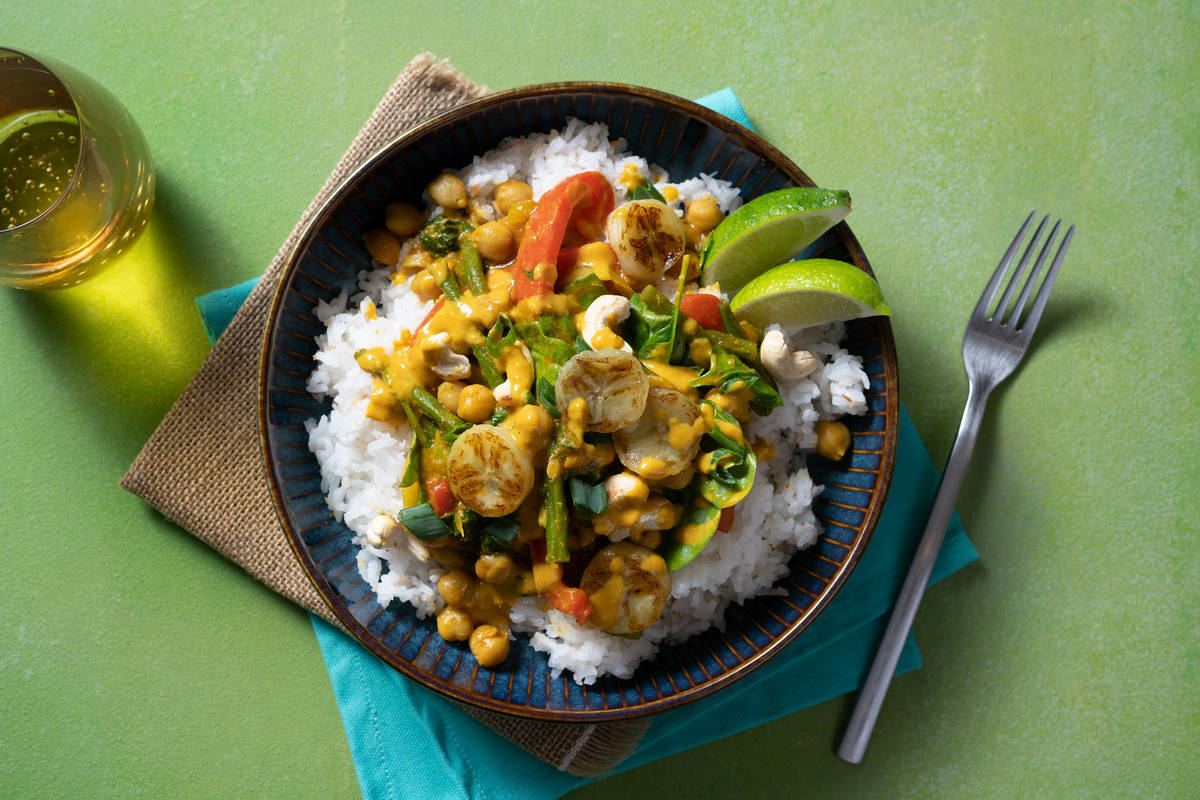 Süßes gelbes Curry mit Banane