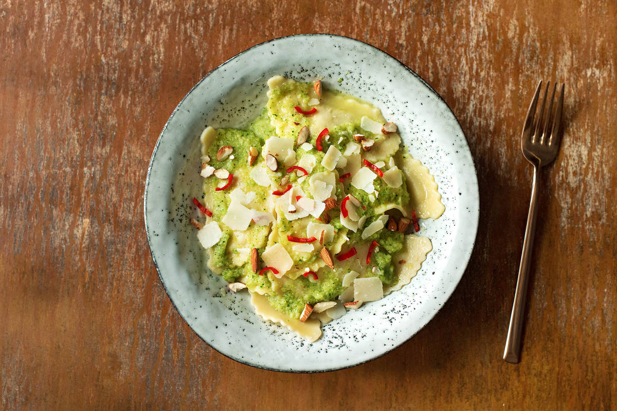 Tomaten-Ricotta-Mezzelune